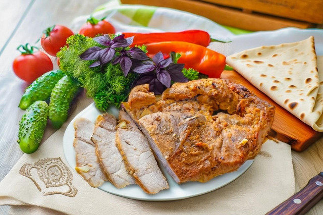 Домашняя пастрома из свинины Домашняя пастрома из свинины