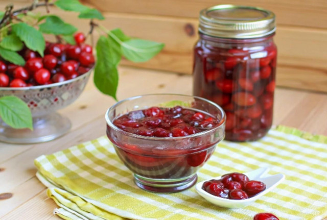 Варенье из кизила с косточкой на зиму Варенье из кизила с косточкой на зиму