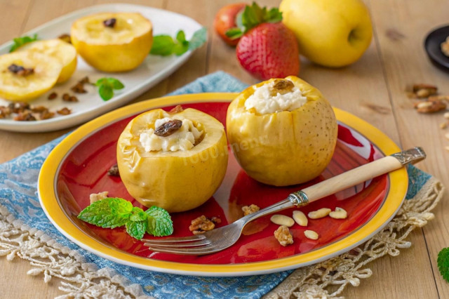 Печеные яблоки с творогом в духовке Печеные яблоки с творогом в духовке