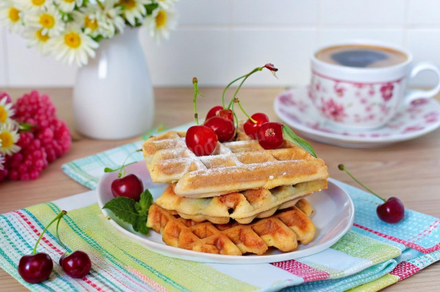 Творожные венские вафли в вафельнице - нежные и хрустящие Творожные венские вафли в вафельнице - нежные и хрустящие