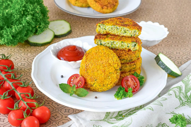 Кабачковые котлеты с овсянкой и чесноком Кабачковые котлеты с овсянкой и чесноком