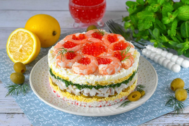 Салат царский с кальмарами и креветками классический Салат царский с кальмарами и креветками классический