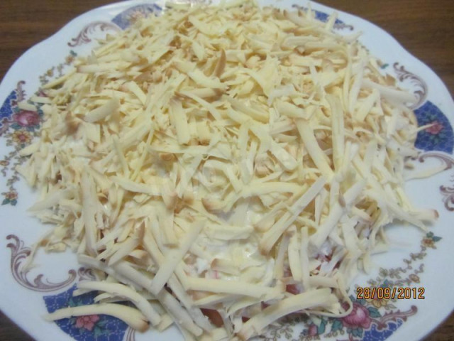 Салат слоями крабовые палочки помидоры сыр
