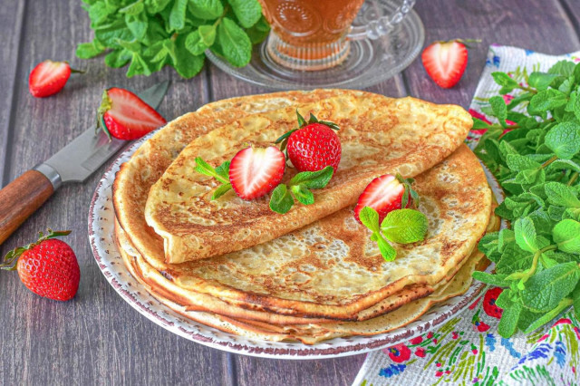 Постные блины на минералке Постные блины на минералке