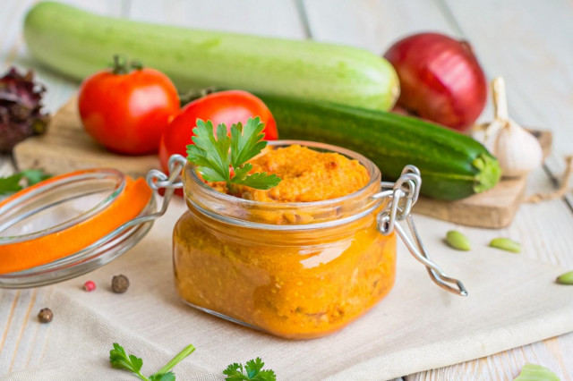 Икра кабачковая с помидорами на зиму Икра кабачковая с помидорами на зиму