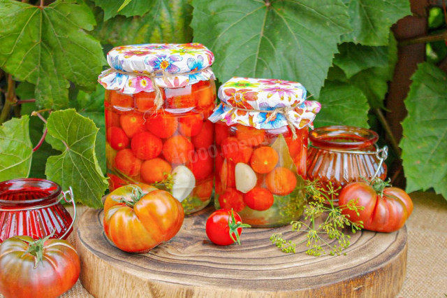 Маринованные помидоры черри на зиму в банке Маринованные помидоры черри на зиму в банке