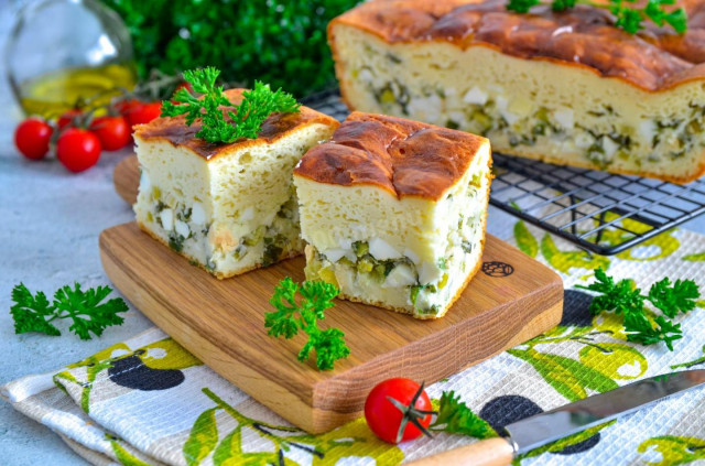 Пирог с зеленым луком заливной в духовке