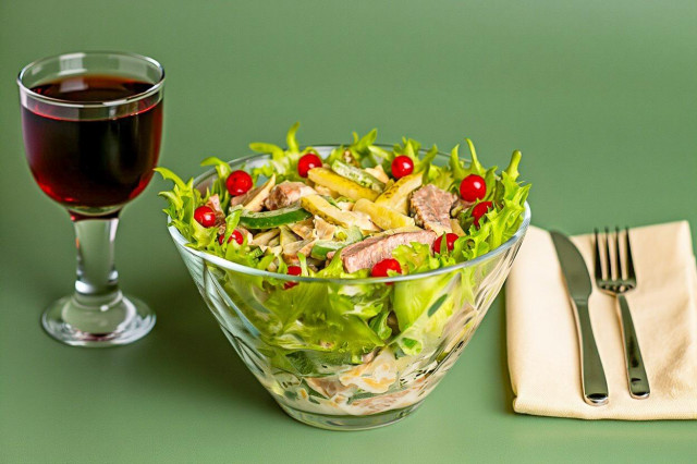 Салат с говядиной и грибами Салат с говядиной и грибами