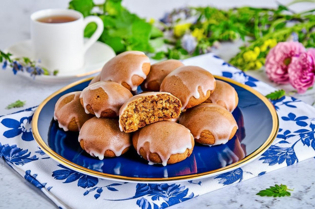 Постные пряники медовые Постные пряники медовые