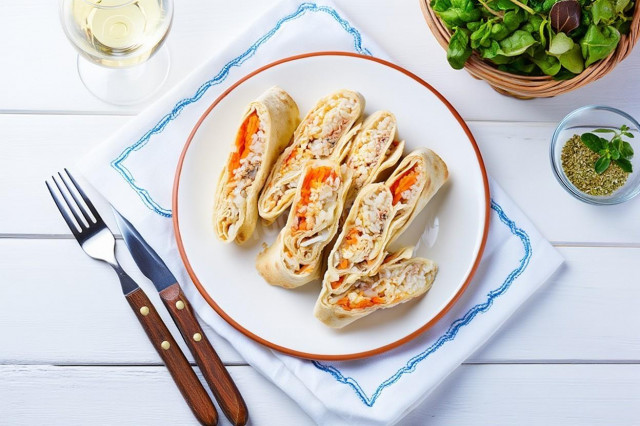 Лаваш со шпротами Лаваш со шпротами