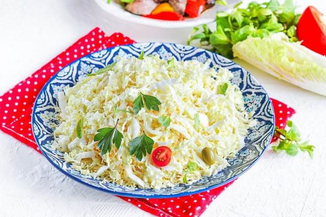 Салат Лебединый пух с пекинской капустой Салат Лебединый пух с пекинской капустой