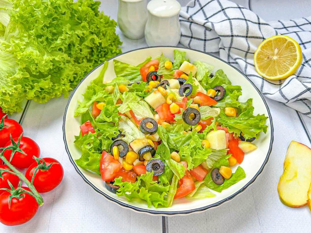 Салат с кукурузой и яблоками Салат с кукурузой и яблоками