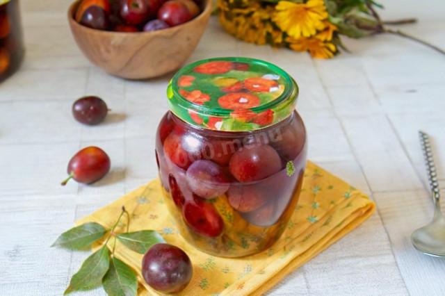 Маринованные пикантные сливы без стерилизации на зиму Маринованные пикантные сливы без стерилизации на зиму