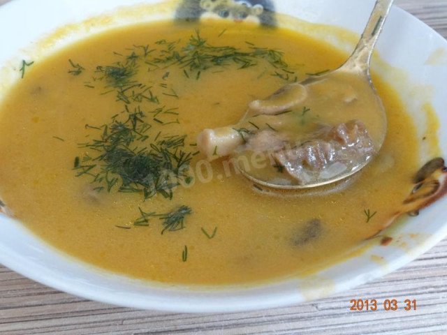 Грибной суп-пюре с сельдереем и картошкой