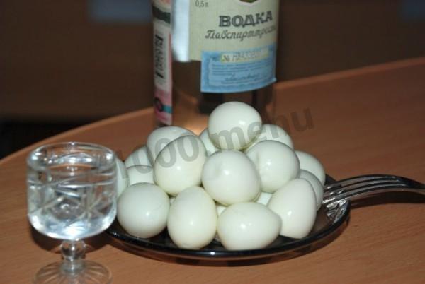 Перепелиные яйца маринованные