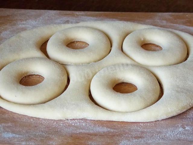 Тесто для пончиков на кефире