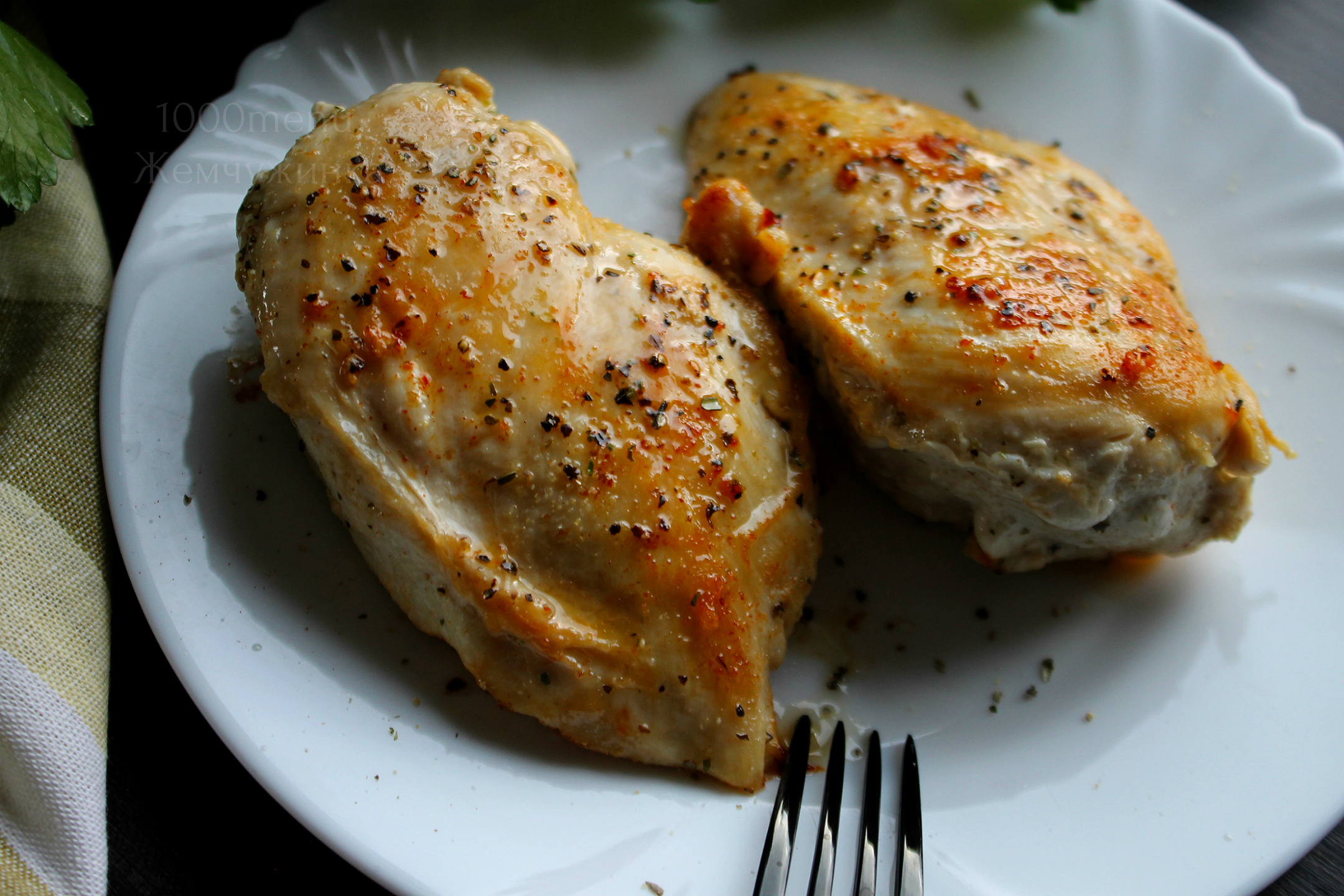 Курица на сковороде сочная и мягкая. Сколько жарить куриную грудку на сковороде кусочками по времени. При какой температуре жарить куриную грудку в гриле.