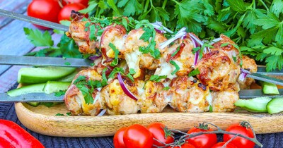 Курица в беконе на мангале