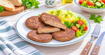 Печеночные котлеты с рисом