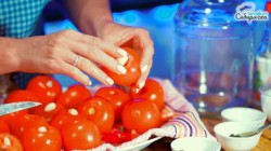 маринованные помидорчики с чесноком. Смотреть фото маринованные помидорчики с чесноком. Смотреть картинку маринованные помидорчики с чесноком. Картинка про маринованные помидорчики с чесноком. Фото маринованные помидорчики с чесноком