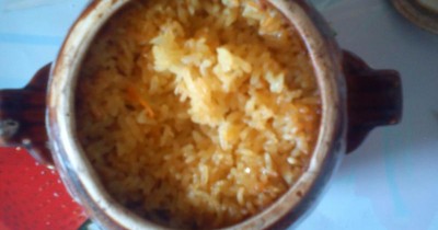 Плов в горшочке с куриным филе, морковью, болгарским перцем