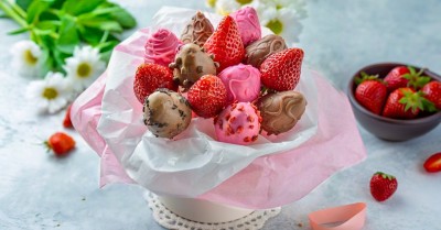 Букет из клубники в шоколаде