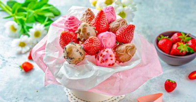 Букет из клубники в шоколаде