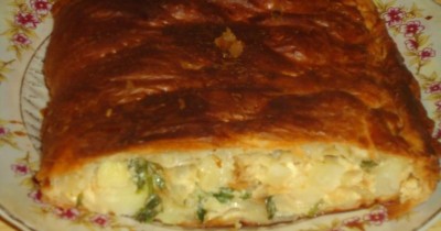 Пирог с картошкой, сливками, луком и сыром в духовке