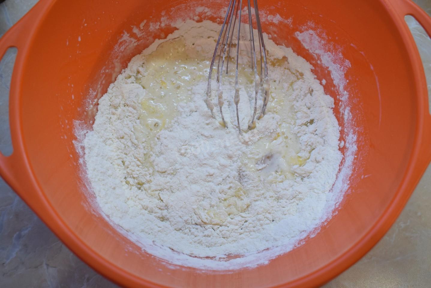 Тесто для пирогов на воде с дрожжами