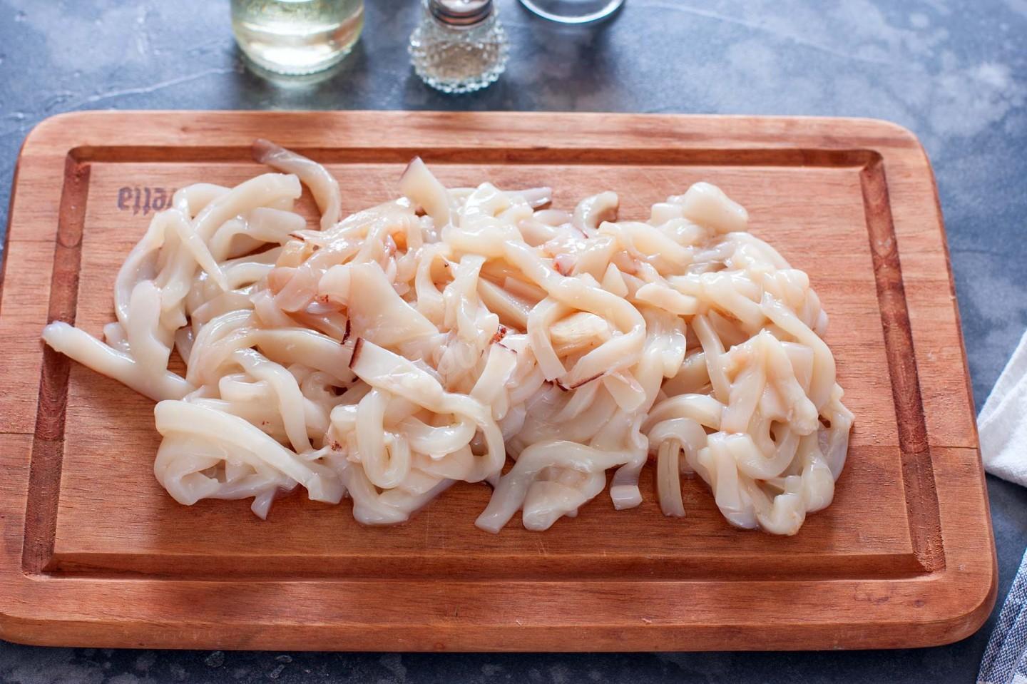 Рецепт кальмаров в соусе с чесноком