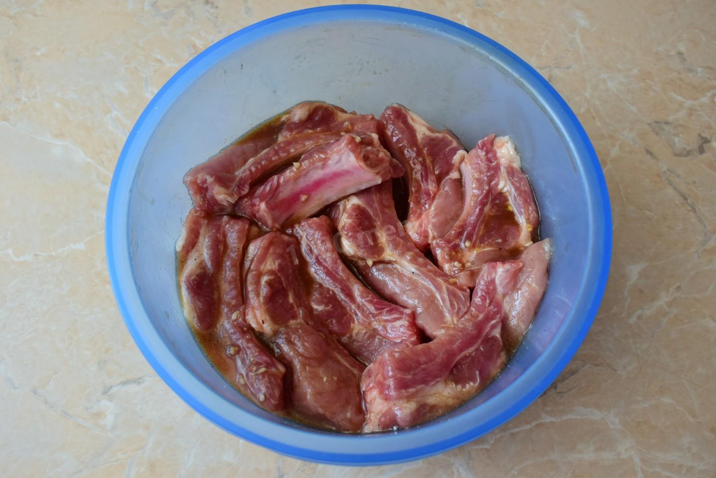 Рецепт со свиными ребрышками рецепт с фото пошагово