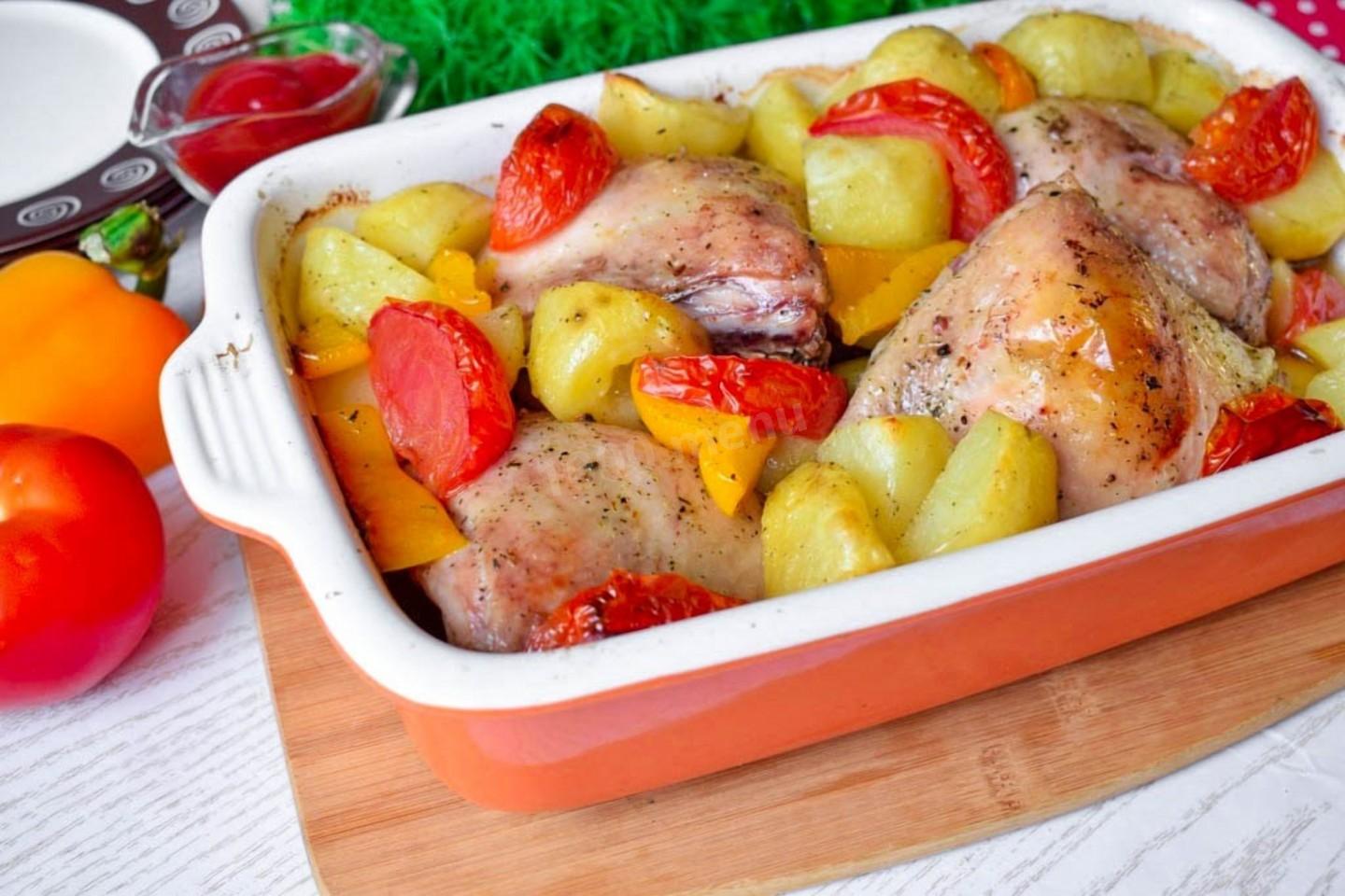 Курица с картошкой в духовке на протвине рецепт с фото пошагово с хрустящей корочкой