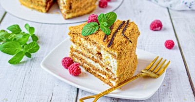 Торт Медовик заварной классический