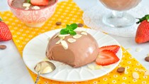 Молочний пеламуші з шоколадом десерт