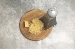спагетти карбонара рецепты с фото. klassicheskaya pasta karbonara 1617689349 3 min. спагетти карбонара рецепты с фото фото. спагетти карбонара рецепты с фото-klassicheskaya pasta karbonara 1617689349 3 min. картинка спагетти карбонара рецепты с фото. картинка klassicheskaya pasta karbonara 1617689349 3 min. Карбонара – один из самых известных итальянских рецептов пасты. Более точно – спагетти карбонара. Трудно поверить, но приготовить такую пасту может кто угодно, рецепт очень простой и не затратный.