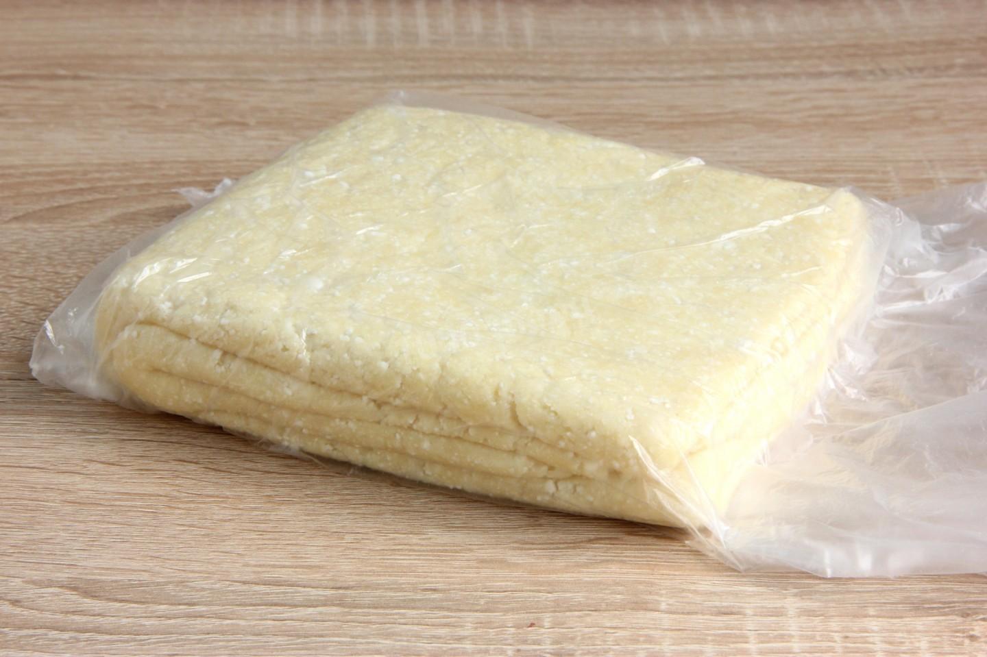Слоеное тесто в пакете