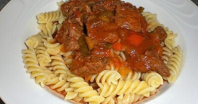 Гуляш в скороварке