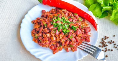 Лобио из фасоли с грецкими орехами