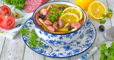 Суп солянка в аэрогриле