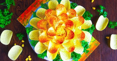Салат Хризантема с чипсами на праздничный стол