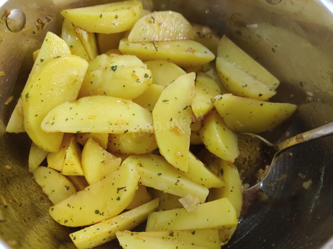 Рецепт картофеля в соевом соусе - вкусно и просто | Название сайта