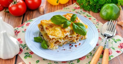 Простая лазанья с фаршем в духовке