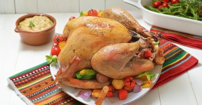 Сочная рождественская индейка запеченная целиком