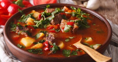 Гуляш из говядины по мадьярски