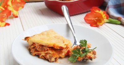 Ленивая лазанья из лаваша с соусом Бешамель