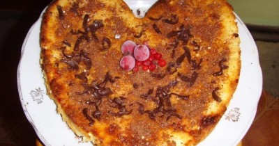 Творожная запеканка со сметаной и манной крупой для детей