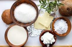 Миндально кокосовый бисквит рецепт. tort s kokosom 1614973930 12 min. Миндально кокосовый бисквит рецепт фото. Миндально кокосовый бисквит рецепт-tort s kokosom 1614973930 12 min. картинка Миндально кокосовый бисквит рецепт. картинка tort s kokosom 1614973930 12 min. Для тех, кто уже приготовил торт «Фереро Роше» и «Сникерс», следующий «конфетный» торт. На этот раз по мотивам знаменитых «Рафаэлло». Рецепт и фото Ксении Боровковой.