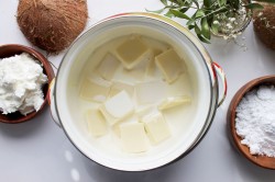 Миндально кокосовый бисквит рецепт. tort s kokosom 1614973930 14 min. Миндально кокосовый бисквит рецепт фото. Миндально кокосовый бисквит рецепт-tort s kokosom 1614973930 14 min. картинка Миндально кокосовый бисквит рецепт. картинка tort s kokosom 1614973930 14 min. Для тех, кто уже приготовил торт «Фереро Роше» и «Сникерс», следующий «конфетный» торт. На этот раз по мотивам знаменитых «Рафаэлло». Рецепт и фото Ксении Боровковой.