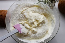 Миндально кокосовый бисквит рецепт. tort s kokosom 1614973930 22 min. Миндально кокосовый бисквит рецепт фото. Миндально кокосовый бисквит рецепт-tort s kokosom 1614973930 22 min. картинка Миндально кокосовый бисквит рецепт. картинка tort s kokosom 1614973930 22 min. Для тех, кто уже приготовил торт «Фереро Роше» и «Сникерс», следующий «конфетный» торт. На этот раз по мотивам знаменитых «Рафаэлло». Рецепт и фото Ксении Боровковой.