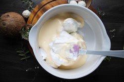 Миндально кокосовый бисквит рецепт. tort s kokosom 1614973930 4 min. Миндально кокосовый бисквит рецепт фото. Миндально кокосовый бисквит рецепт-tort s kokosom 1614973930 4 min. картинка Миндально кокосовый бисквит рецепт. картинка tort s kokosom 1614973930 4 min. Для тех, кто уже приготовил торт «Фереро Роше» и «Сникерс», следующий «конфетный» торт. На этот раз по мотивам знаменитых «Рафаэлло». Рецепт и фото Ксении Боровковой.